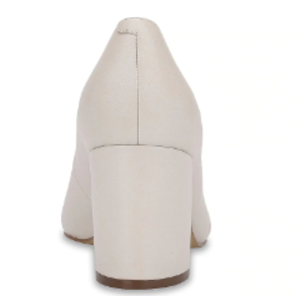 NEW Marc Fisher CAITLIN PUMP White Leather Pump 9M - Picture 2 of 14